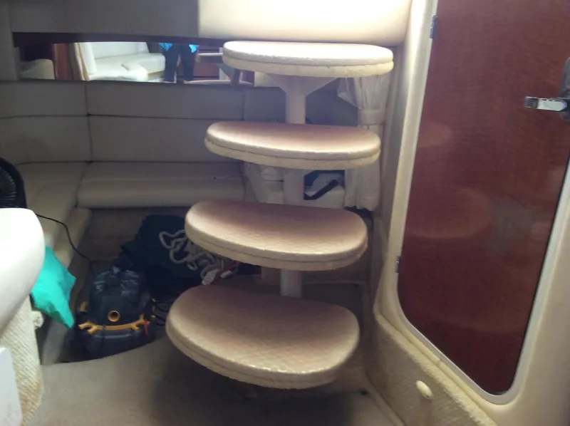 Slide: The Image of Sea Ray 320 2003 - 3350306