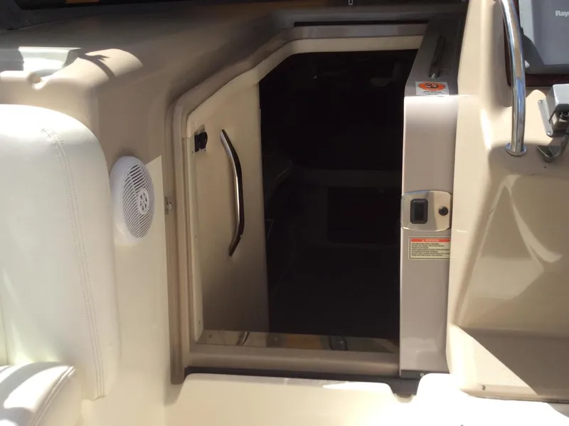 Slide: The Image of Sea Ray 320 2003 - 3350272