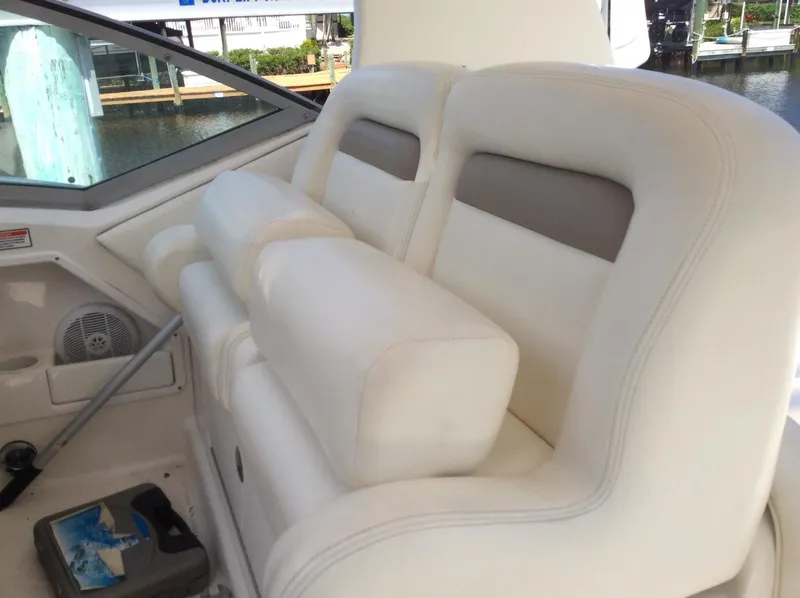 Slide: The Image of Sea Ray 320 2003 - 3350274