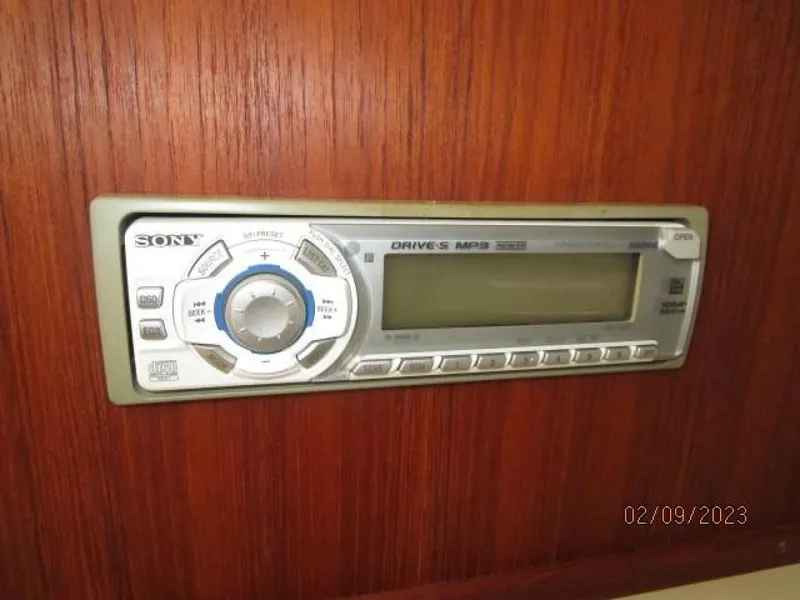 Slide: The Image of 25' Carolina Classic stereo - 3595936