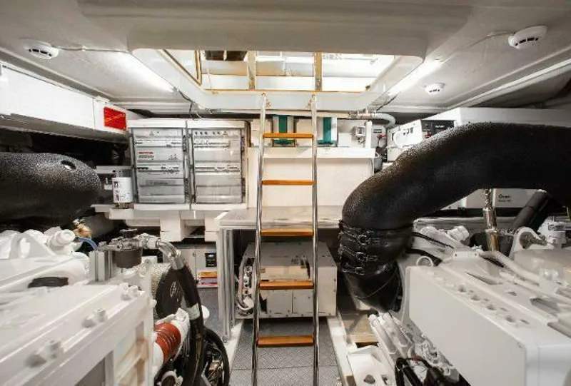 Slide: The Image of Ferretti 550 2022 - 5640956