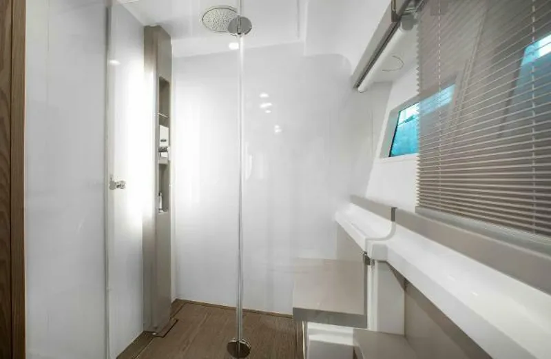 Slide: The Image of Ferretti Yachts 550 2022 - 5640949