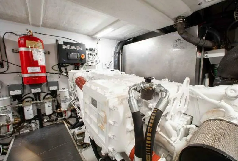 Slide: The Image of Ferretti Yachts 550 2022 - 5640954