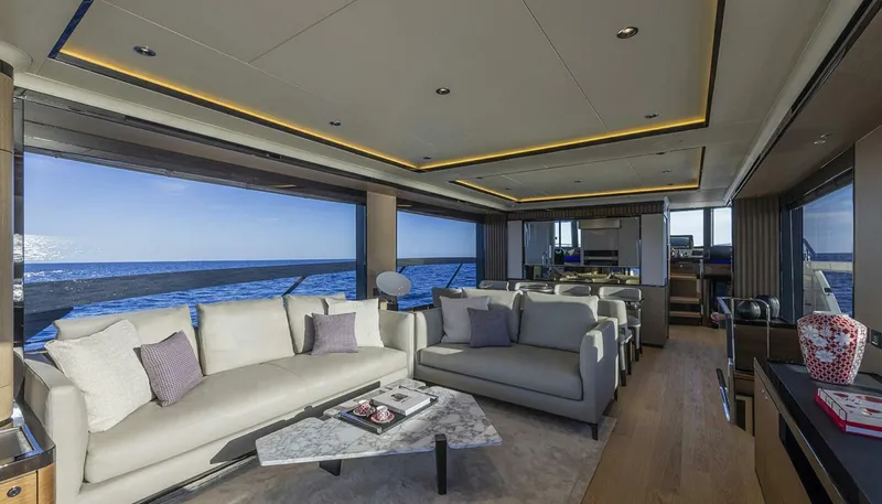 Slide: The Image of Absolute Navetta 75 2027 - 5552204