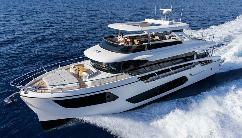 Slide: The Image of Absolute Navetta 75 2027 - 5552181