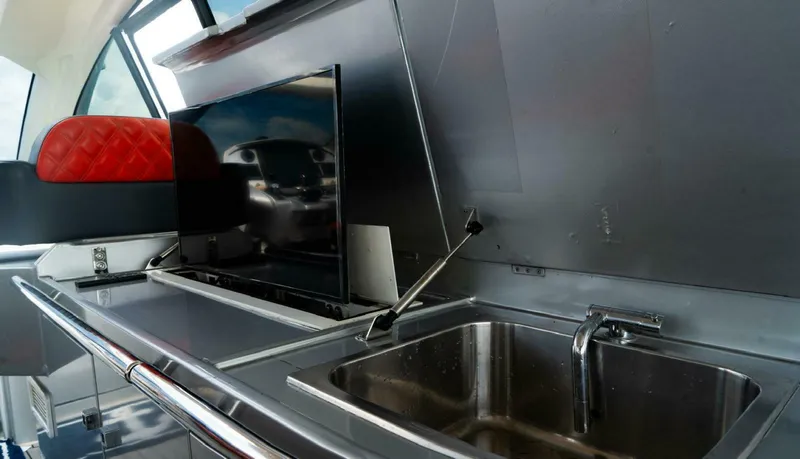 Slide: The Image of Azimut Atlantis 2013 - 5377351