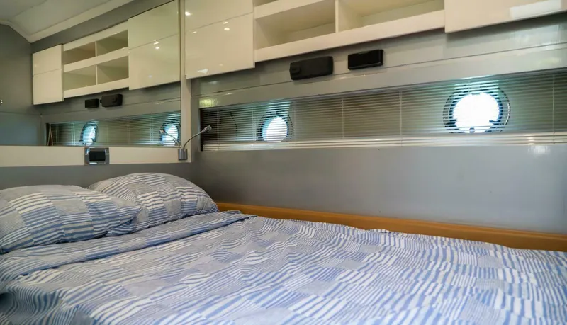 Slide: The Image of Azimut Atlantis 2013 - 5377397