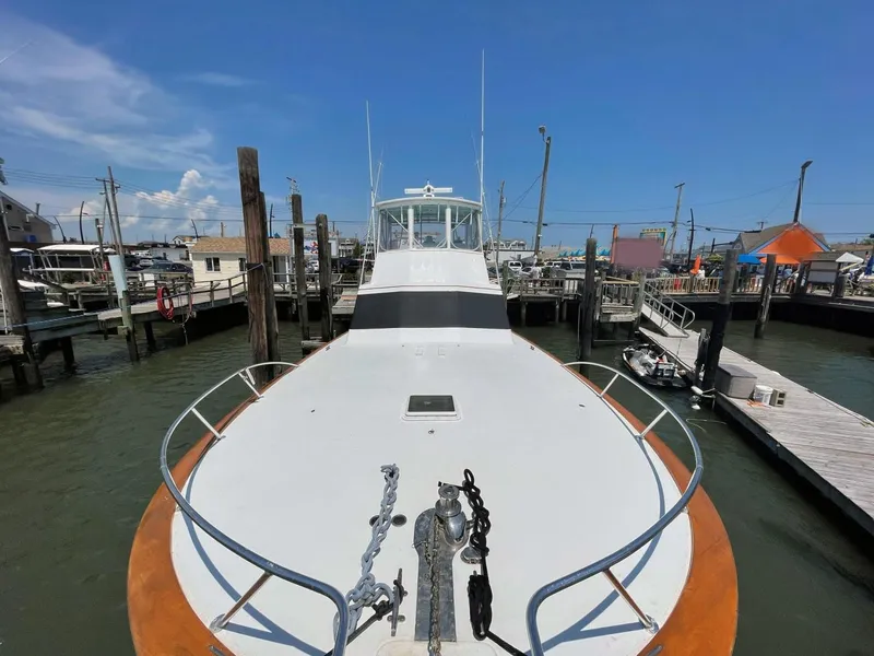 Slide: The Image of Custom Carolina Lewis Brothers 54 Flybridge S/F 1995 - 3371121