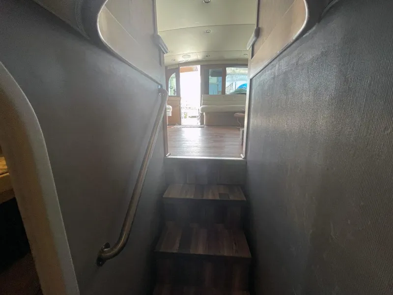 Slide: The Image of Custom Carolina Lewis Brothers 54 Flybridge S/F 1995 - 3371112