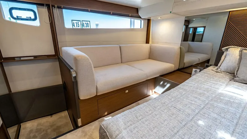 Slide: The Image of Prestige M48 2026 - 5506220