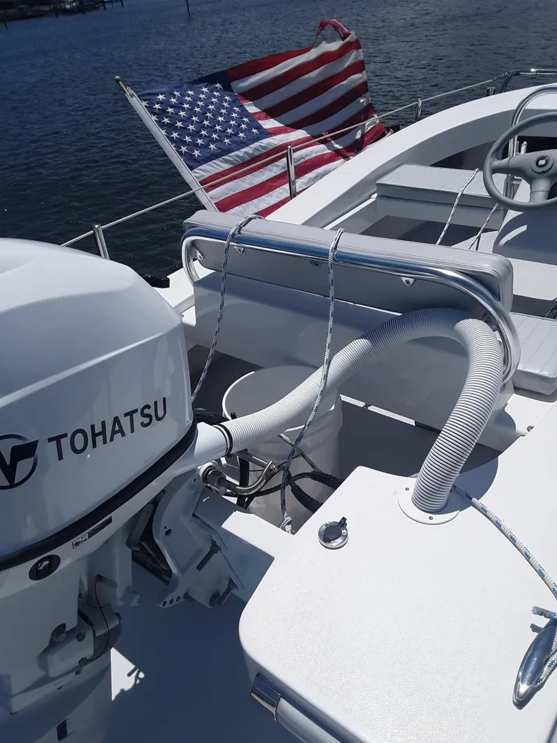 Slide: The Image of Ultra Lite Tenders ULT 380 2024 - 3379491