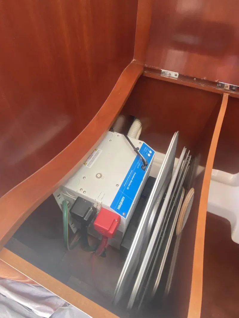 Slide: The Image of Beneteau 473 2004 - 3389841