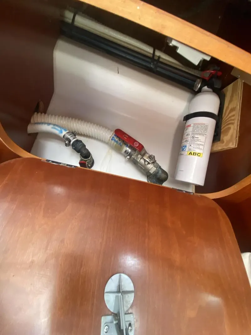 Slide: The Image of Beneteau 473 2004 - 3389866