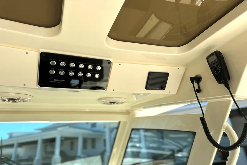 Slide: The Image of Scout 357 LXF 2025 - 19