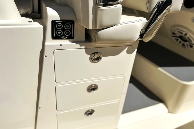 Slide: The Image of Scout 357 LXF 2025 - 15