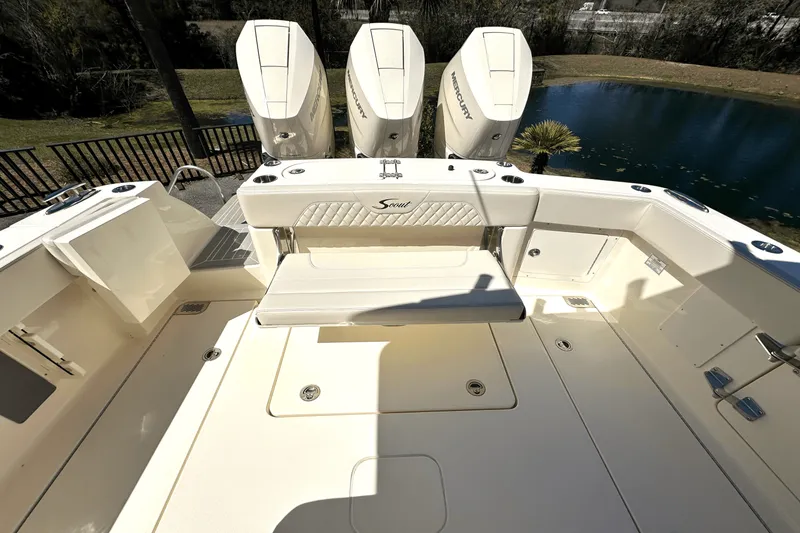 Slide: The Image of Scout 357 LXF 2025 - 8