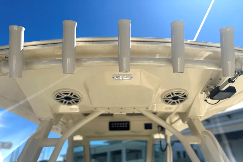 Slide: The Image of Scout 357 LXF 2025 - 14