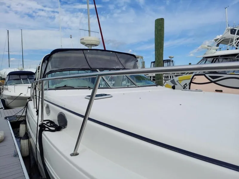 Slide: The Image of Rinker 342 Fiesta Vee 2004 - 3398773