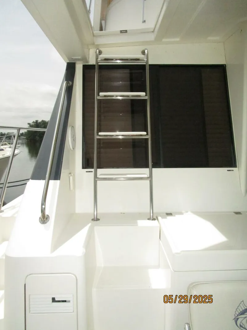 Slide: The Image of 58' West Bay cockpit-flybridge ladder - 5412731
