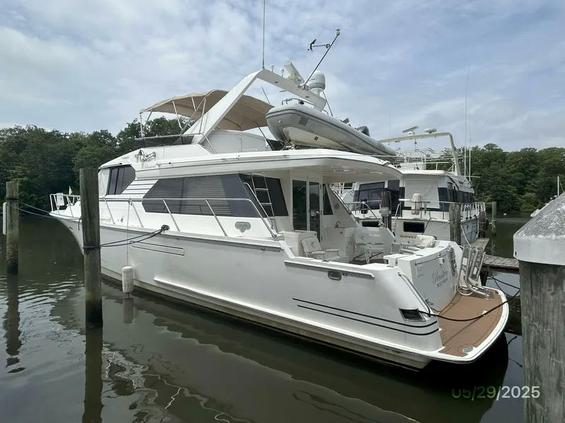 Slide: The Image of 58' West Bay port aft profile - 5412782