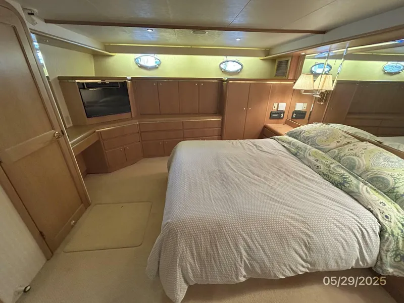 Slide: The Image of 58' West Bay master stateroom starboard - 5412771