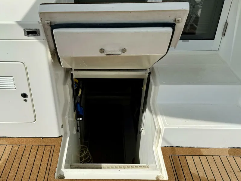 Slide: The Image of 58' West Bay engine room access - 5562264