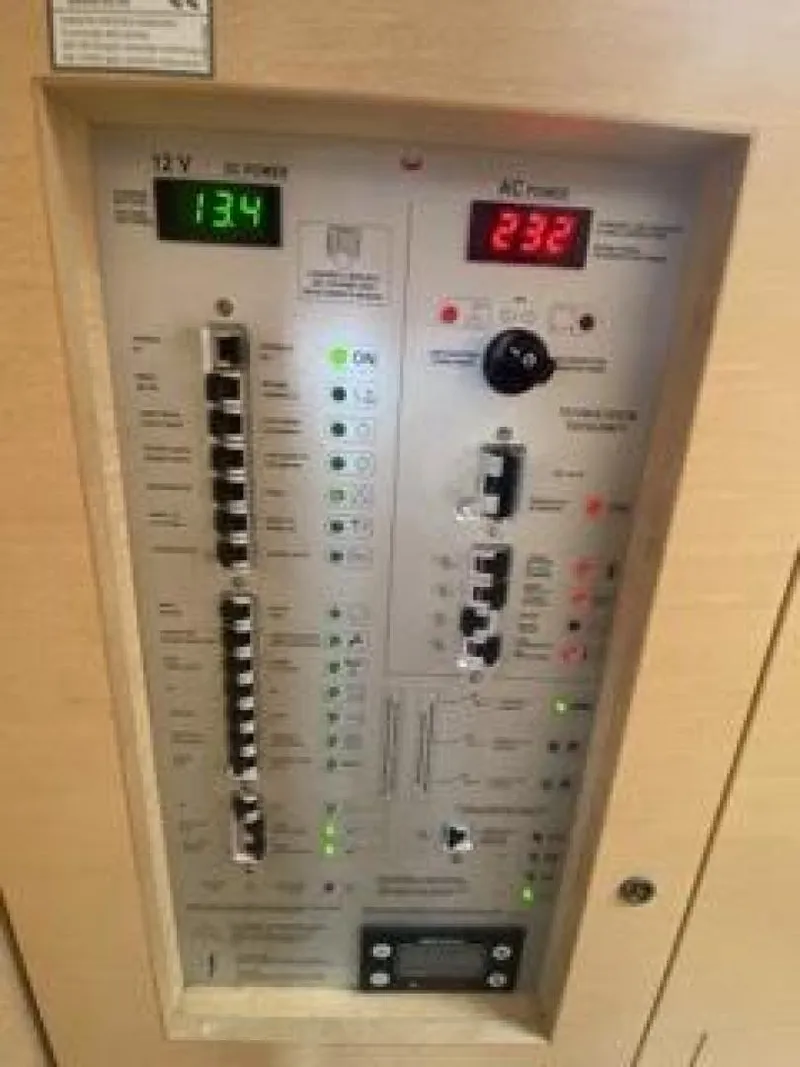 Slide: The Image of Cranchi M44 HT 2013 - 3430859