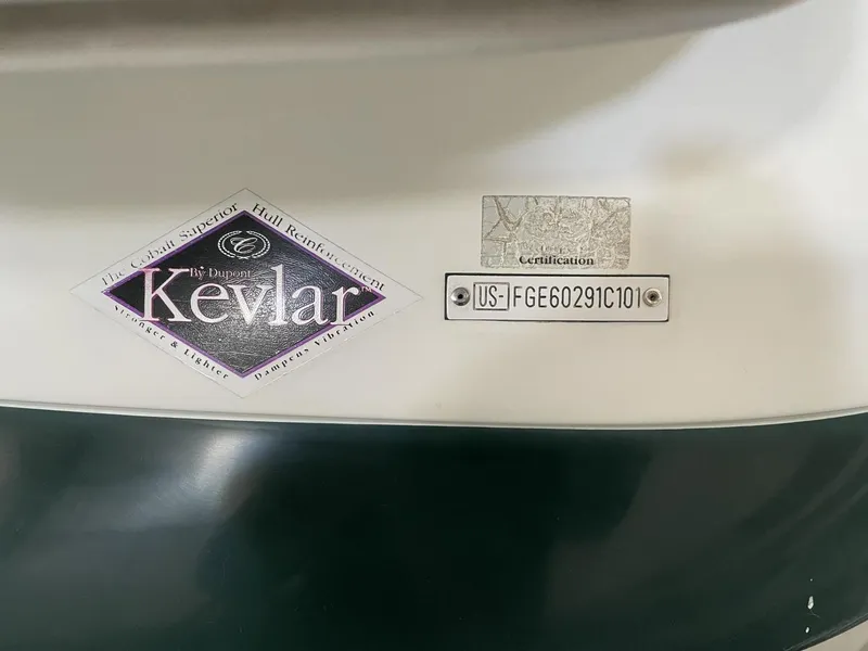 Slide: The Image of Cobalt 206 Bowrider 2001 - 3437824