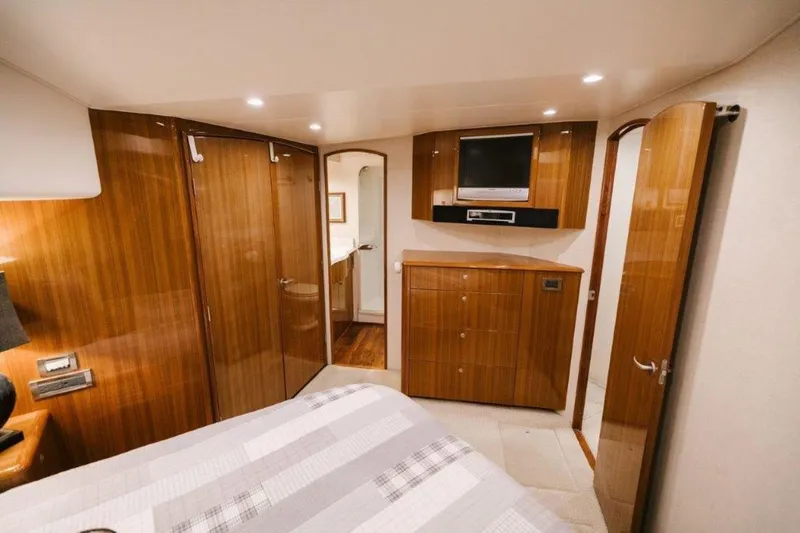 Slide: The Image of 2007 64 Viking CNV Evil Eyes Master Stateroom (3) - 3438601