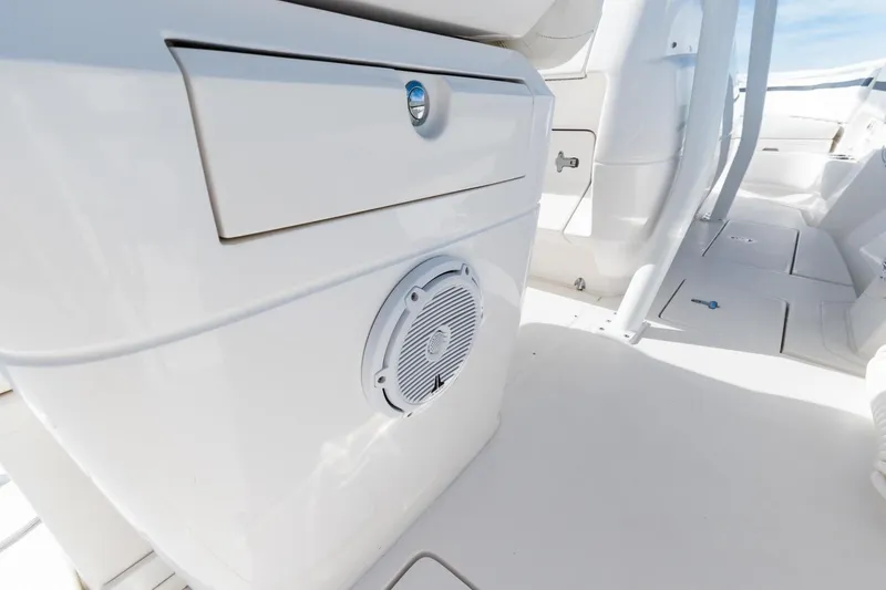 Slide: The Image of Intrepid 32 Double G - Side Drawers & Audio Speakers 2015 32 Intrepid 327 Double G - 3457146