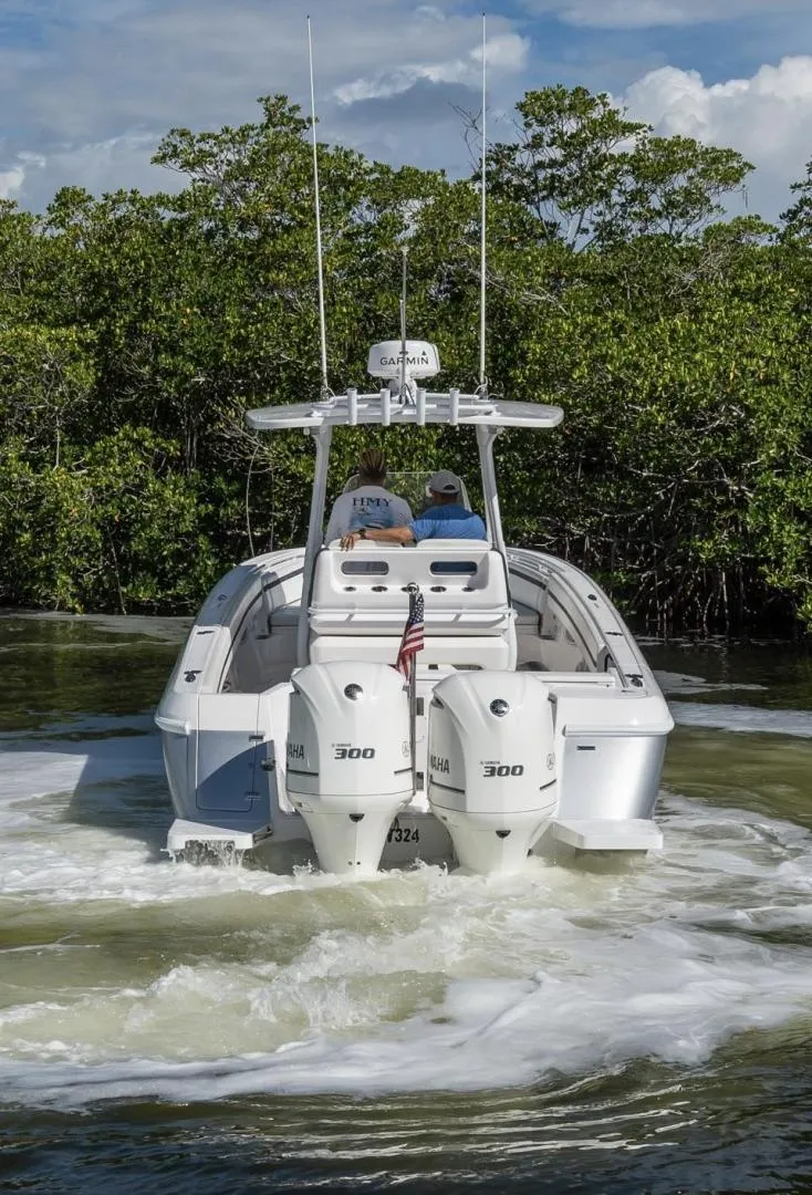 Slide: The Image of Intrepid 32 Double G - Exterior Profile 2015 32 Intrepid 327 Double G - 3457077