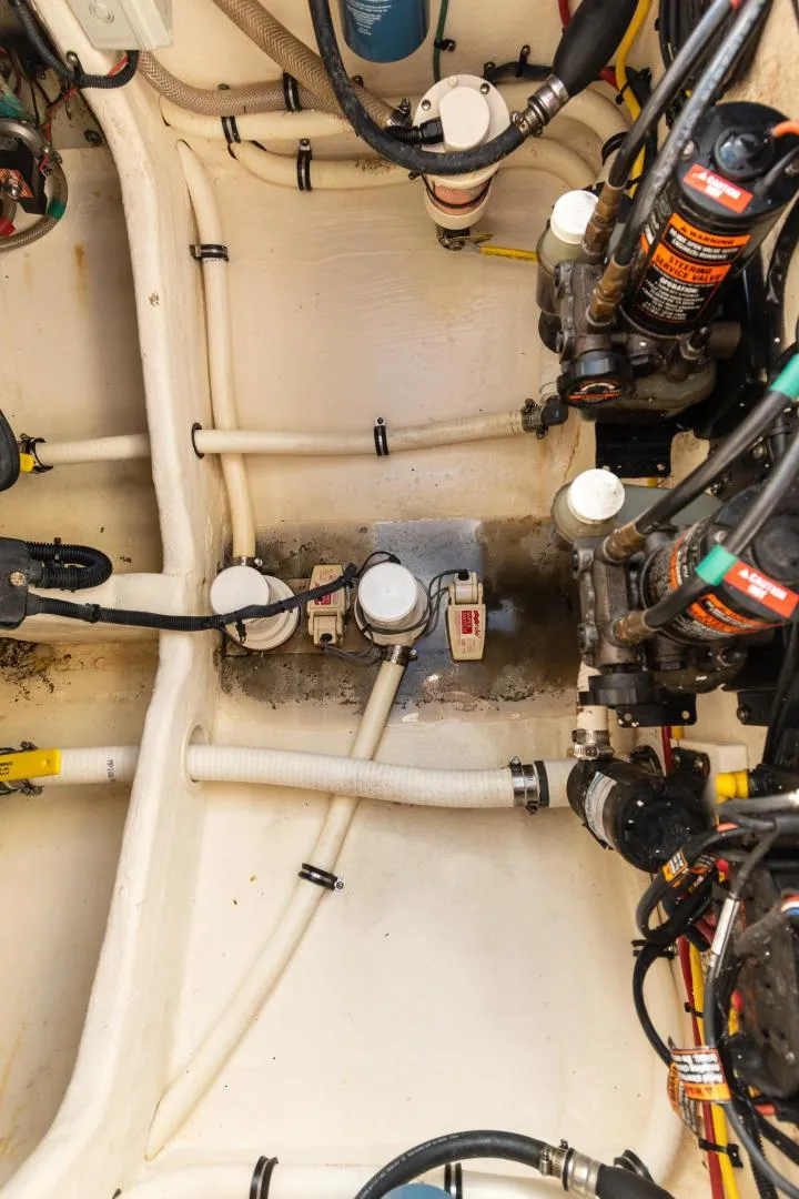 Slide: The Image of Intrepid 32 Double G - Bilge Equipment 2015 32 Intrepid 327 Double G - 3457167