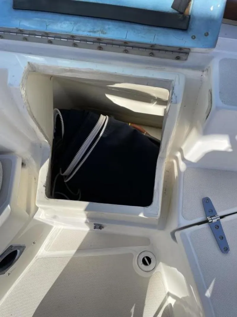 Slide: The Image of Sabre 38 MK II 1990 - 3458633