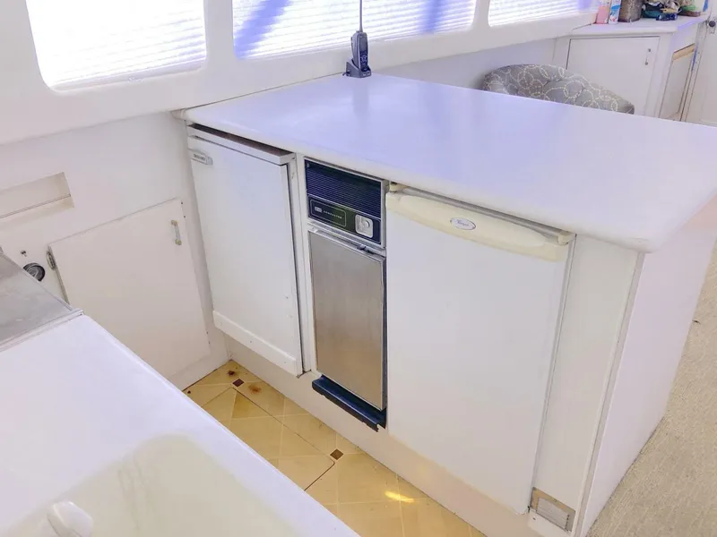 Slide: The Image of Ocean Yachts 48 Super Sport Convertible 1988 - 5100541