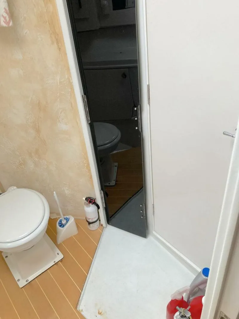 Slide: The Image of Ocean Yachts 48 Super Sport Convertible 1988 - 5100547