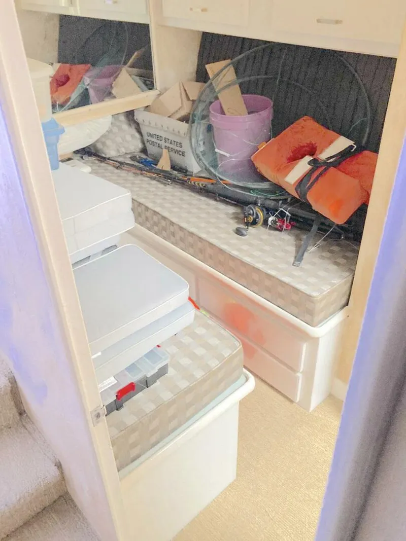 Slide: The Image of Ocean Yachts 48 Super Sport Convertible 1988 - 5100550