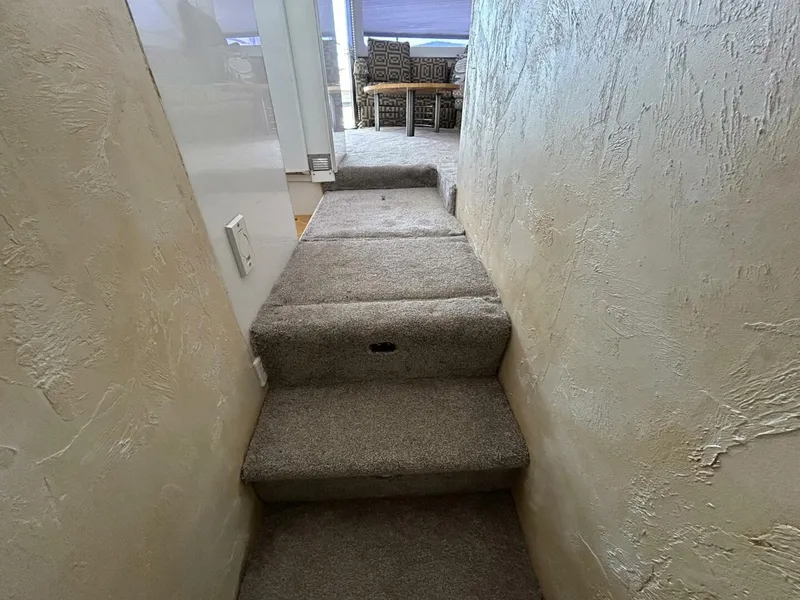 Slide: The Image of Ocean Yachts 48 Super Sport Convertible 1988 - 5100554