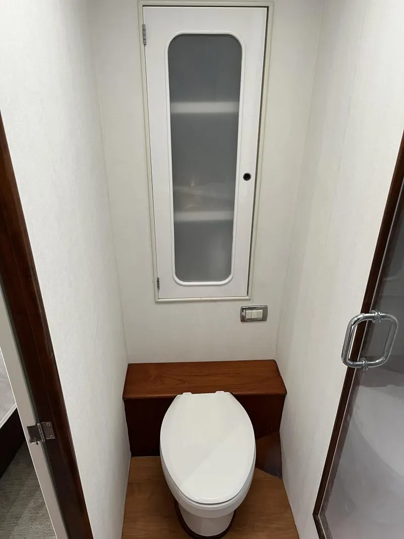 Slide: The Image of Hines-Farley 47 1985 - 3466214