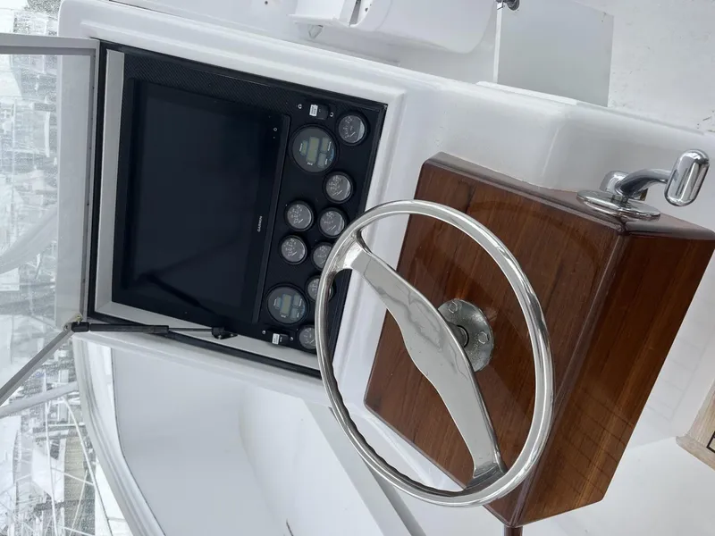 Slide: The Image of Hines-Farley 47 1985 - 3466191