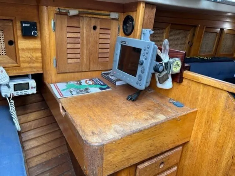 Slide: The Image of Bristol 40 1982 - 3468878