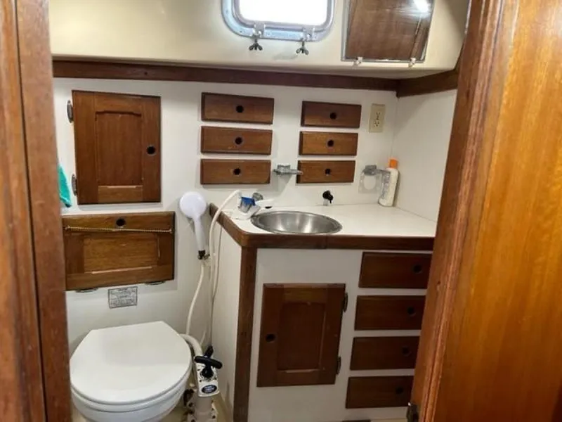 Slide: The Image of Bristol 40 1982 - 3468876