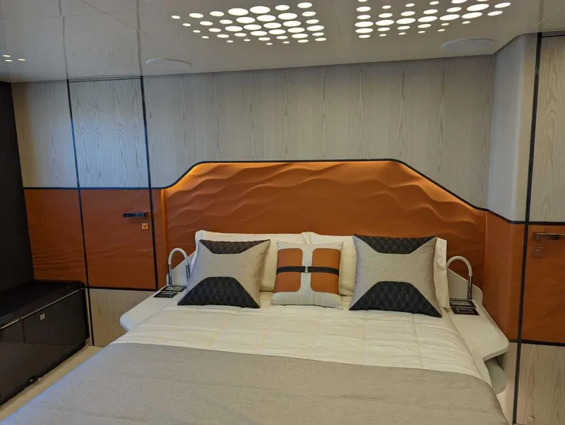 Slide: The Image of Astondoa 677 Coupe 2023 - 3473768