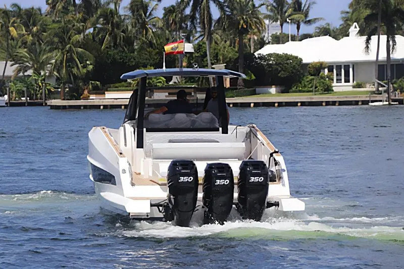 Slide: The Image of Astondoa 377 Coupe Outboard 2023 - 3473784