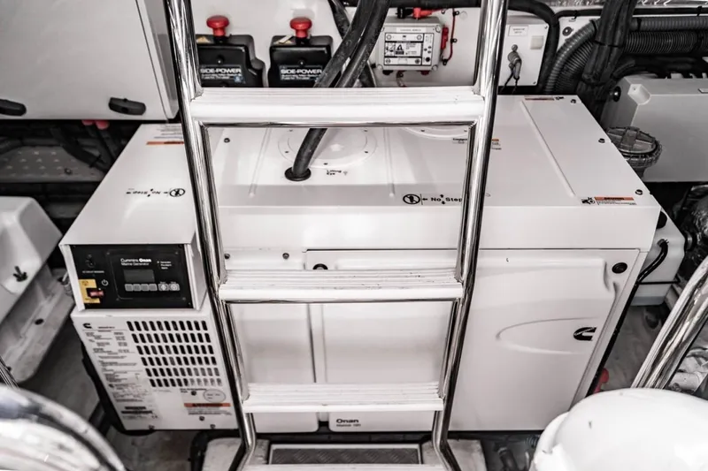 Slide: The Image of Princess V60 2020 - 3473837