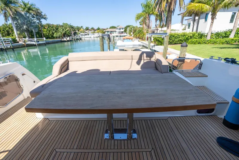 Slide: The Image of Prestige 550 S 2016 - 3477631