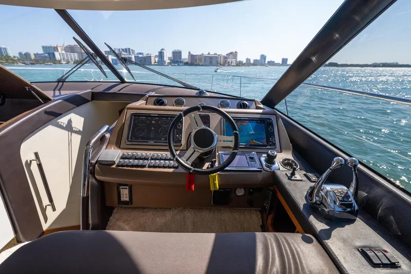 Slide: The Image of Prestige 550 S 2016 - 3477644