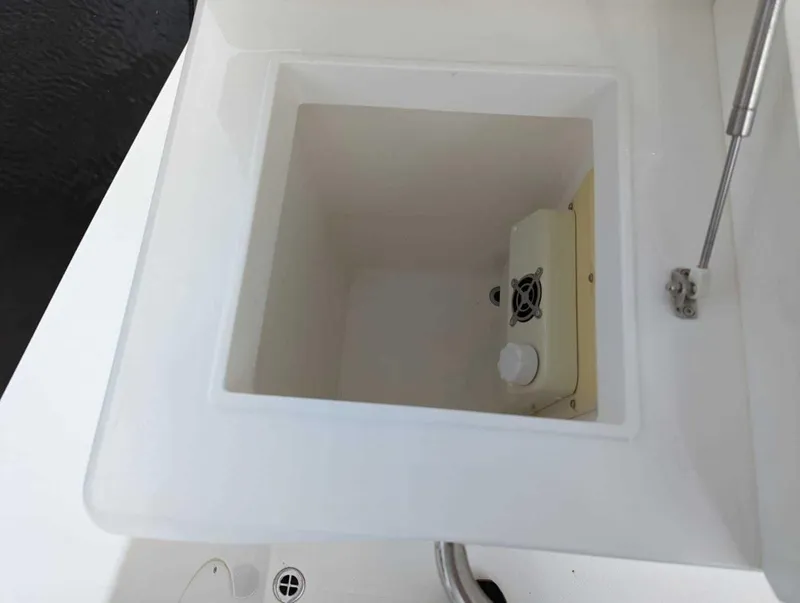 Slide: The Image of Sunseeker Manhattan 52 2018 - 3479962