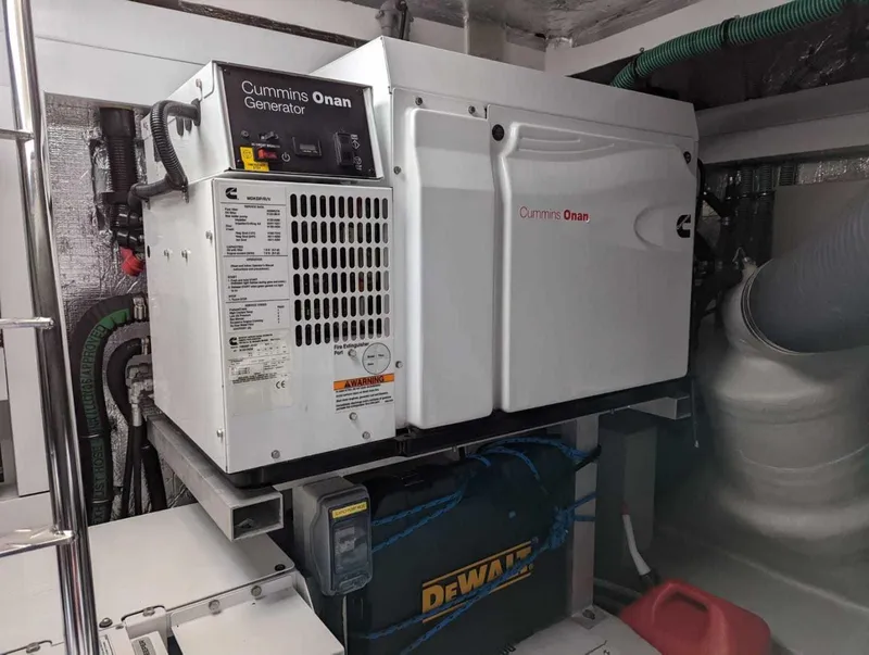 Slide: The Image of Sunseeker Manhattan 52 2018 - 3479983