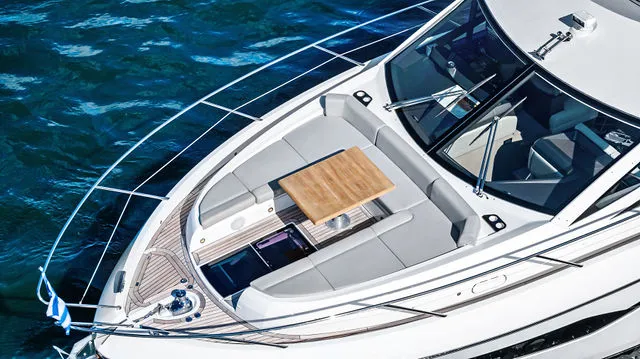Slide: The Image of Sunseeker Manhattan 52 2018 - 57