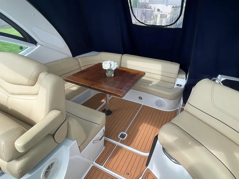 Slide: The Image of Cruisers 380 Express 2012 - 3485477